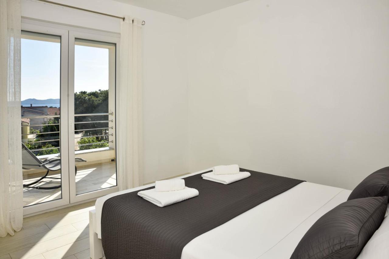 Apartment Deluxe Villa Carlotta Задар Екстериор снимка