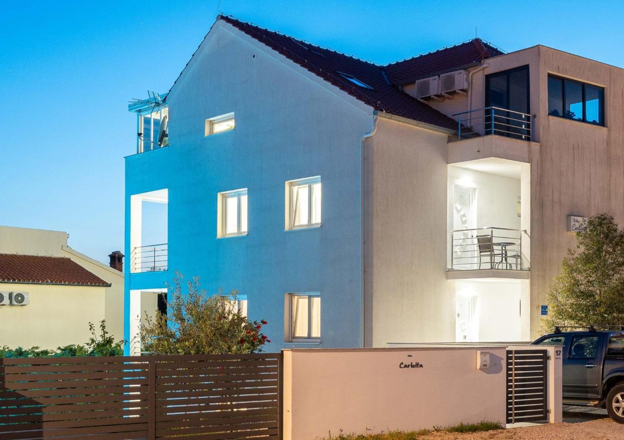 Apartment Deluxe Villa Carlotta Задар Екстериор снимка